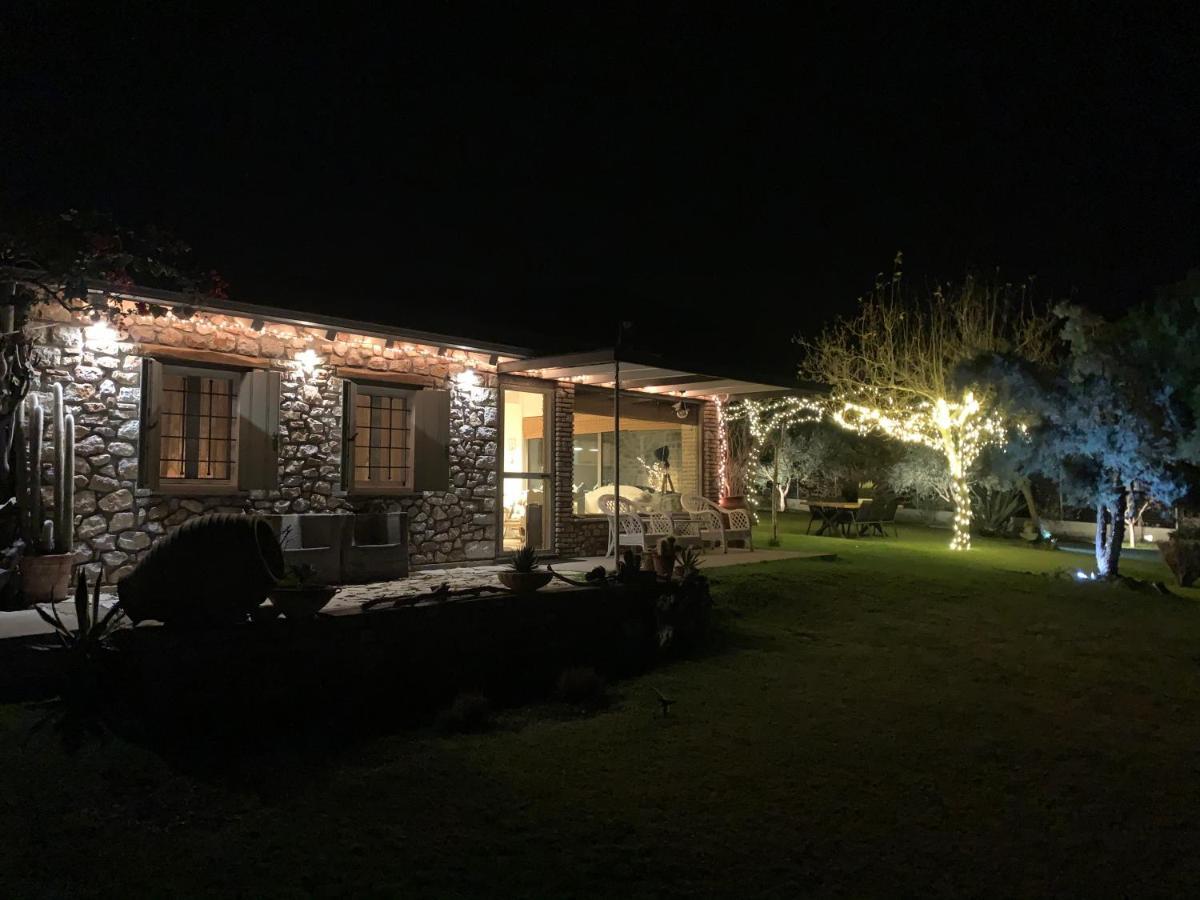 Klovino Beach House Douvia Kültér fotó